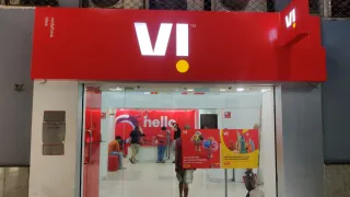 Supreme Court Rejects Vodafone Idea’s Plea, Shares Plunge Amid AGR Dues Crisis