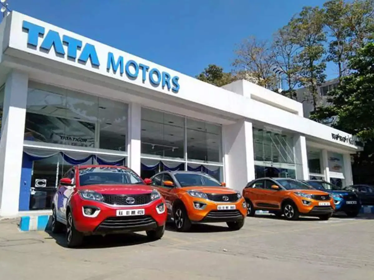 Tata Motors Shares Climb Despite Mixed Q2 Results, Brokerages Remain Optimistic